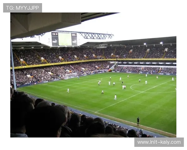 球场建设：热刺新训练基地落成，提升青训设施