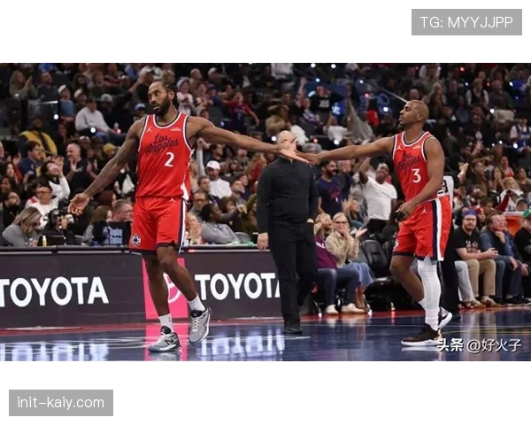 告别时刻：克里斯·保罗通过社交媒体宣布将于2025-26赛季结束后退役