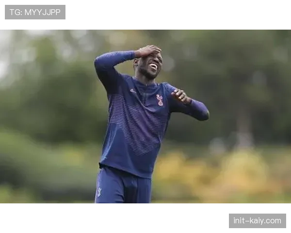 告别时刻:前法国国脚,南特老将穆萨-西索科宣布将于赛季末挂靴 告别时刻:前法国国脚,南特老将穆萨-西索科宣布将于赛季末挂靴